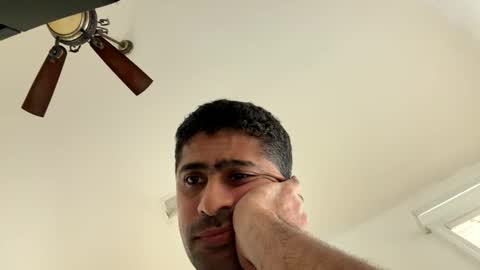 zee20241 online show from November 2025 08:18:01 PM