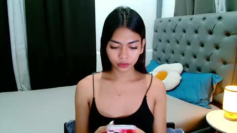 Snapshot of zeethefucker69 chatting on January 2025 03:40:02 PM Zo online show from January 2025 03:40:02 PM