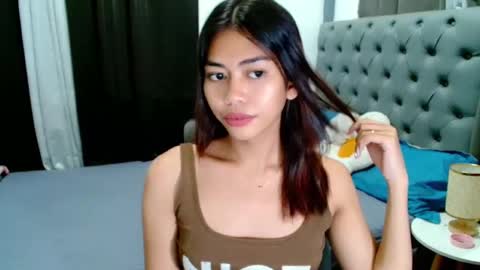 Snapshot of zeethefucker69 chatting on January 2025 06:53:02 AM Zo online show from January 2025 06:53:02 AM