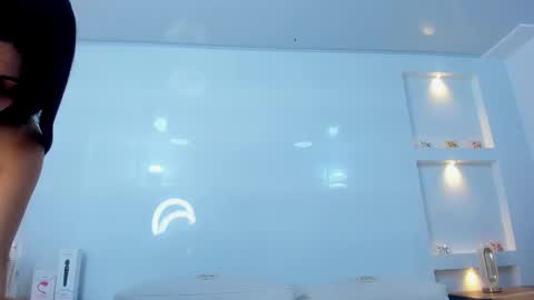 Snapshot of zenda_evans chatting on December 2025 04:10:01 AM Zenda Evans online show from December 2025 04:10:01 AM