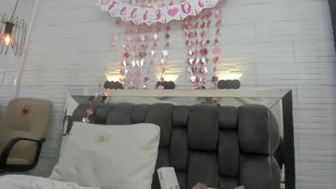 Snapshot of zenda_evans chatting on February 2026 10:30:02 AM Zenda Evans online show from February 2026 10:30:02 AM