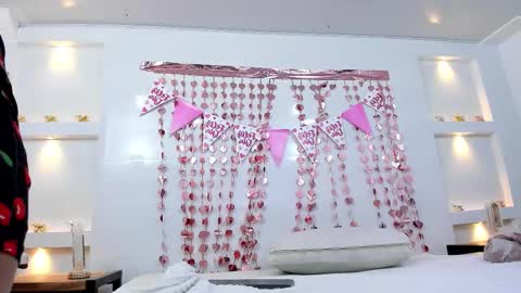 Snapshot of zenda_evans chatting on February 2026 03:43:02 AM Zenda Evans online show from February 2026 03:43:02 AM