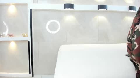 Snapshot of zenda_evans chatting on February 2026 04:09:02 AM Zenda Evans online show from February 2026 04:09:02 AM