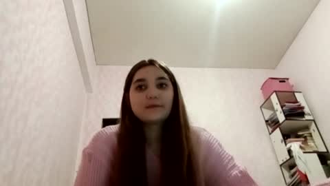 Snapshot of zeniabrossoit chatting on March 2026 11:14:01 AM zeniabrossoit online show from March 2026 11:14:01 AM