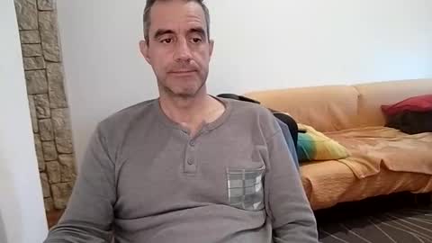 zenikk online show from October 2025 06:34:01 AM