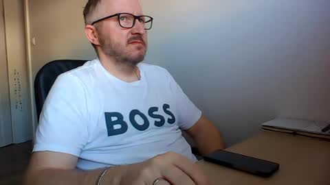 Snapshot of zenlem chatting on May 2026 06:19:01 AM zenlem online show from May 2026 06:19:01 AM