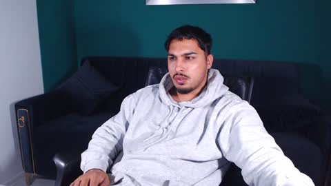 zenobaro online show from January 2025 04:04:01 PM
