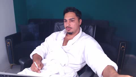 zenobaro online show from January 2025 08:04:02 AM
