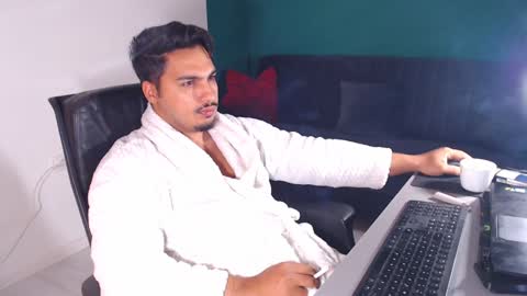 zenobaro online show from February 2025 08:21:02 AM