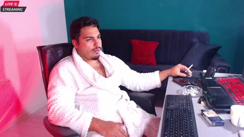 zenobaro online show from February 2025 11:56:01 AM