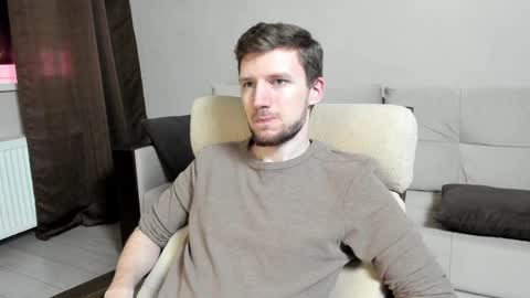 Andrew online show from April 2026 09:19:01 PM