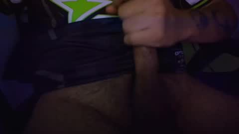 zerotwo5 online show from January 2026 01:53:02 AM