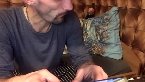 Snapshot of zervale chatting on December 2024 09:39:01 PM zervale online show from December 2024 09:39:01 PM