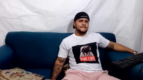 zeus_030 online show from March 2026 12:38:02 AM