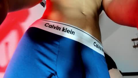 zeus online show from November 2025 09:06:01 PM