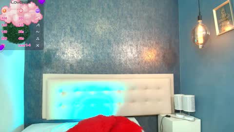 ZHAMIRA  ANDRES online show from November 2025 09:16:02 PM
