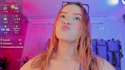 Snapshot of zhararousse chatting on April 2026 12:03:01 PM Zhara Rousse online show from April 2026 12:03:01 PM