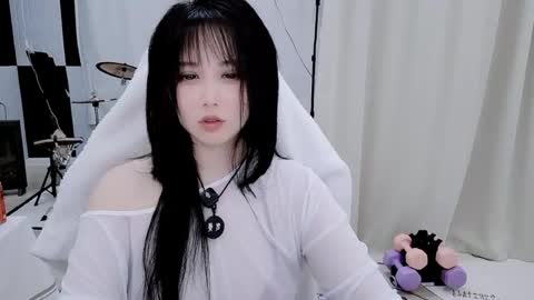 zhen online show from April 2026 09:05:01 PM