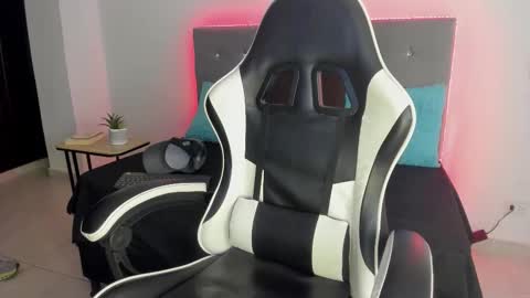 Zhingarher online show from November 2025 03:23:02 AM