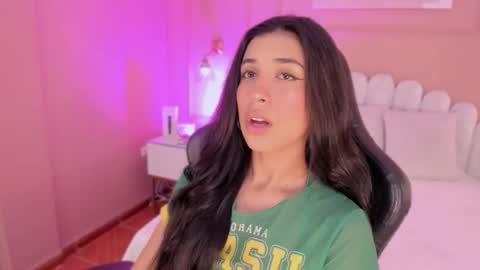 Snapshot of zia_cooper chatting on November 2025 06:52:01 PM ZIA online show from November 2025 06:52:01 PM