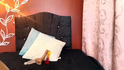 Zia Green online show from December 2024 11:16:01 PM