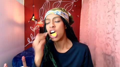 Zia Green online show from January 2025 03:35:01 PM