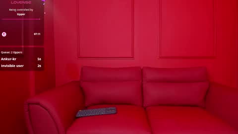 Zia Carter online show from April 2026 04:24:01 PM