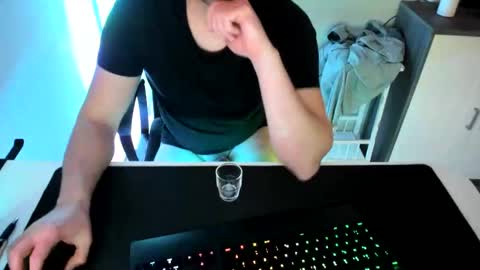 ziemlichflutschig online show from March 2025 05:39:02 PM