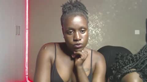 Snapshot of zinadine_ chatting on January 2026 03:37:02 PM Zinadine online show from January 2026 03:37:02 PM