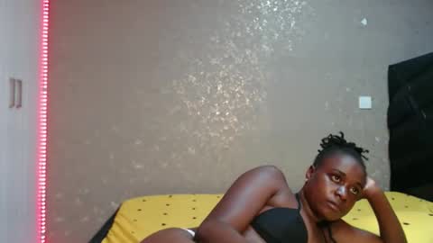 Zinadine online show from January 2026 07:17:01 PM