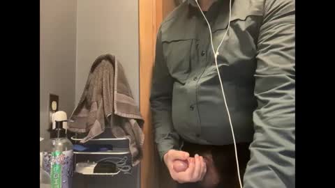 Snapshot of zinger283069 chatting on December 2024 08:04:01 PM zinger283069 online show from December 2024 08:04:01 PM