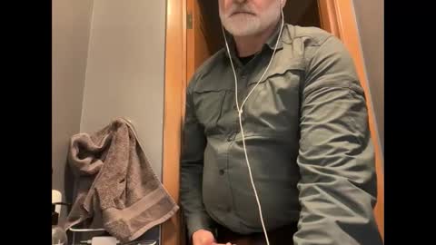 Snapshot of zinger283069 chatting on March 2025 06:11:02 PM zinger283069 online show from March 2025 06:11:02 PM