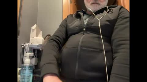 Snapshot of zinger283069 chatting on October 2025 08:09:02 PM zinger283069 online show from October 2025 08:09:02 PM