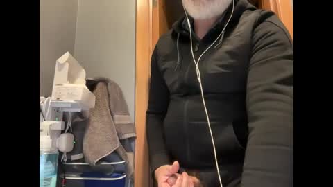 Snapshot of zinger283069 chatting on October 2025 05:14:01 PM zinger283069 online show from October 2025 05:14:01 PM