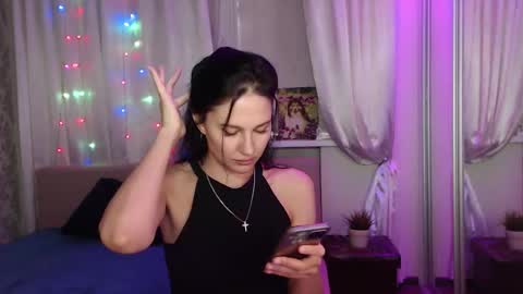 Zlata online show from October 2025 06:44:01 AM