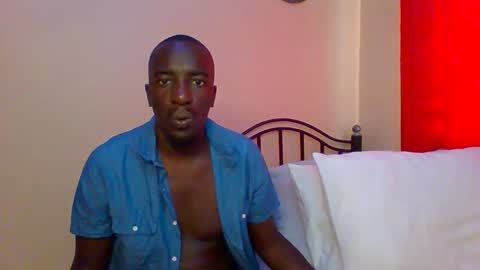 Zlatann2012 online show from March 2025 10:02:01 AM