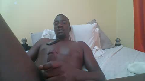 Zlatann2012 online show from November 2025 11:12:02 AM