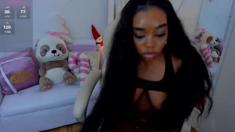 Snapshot of zobe_love chatting on December 2024 09:58:02 PM Zobe Love online show from December 2024 09:58:02 PM