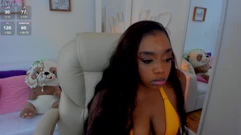 Snapshot of zobe_love chatting on March 2025 05:59:02 AM Zobe Love online show from March 2025 05:59:02 AM