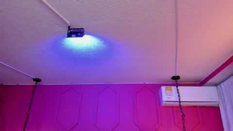 zoe_blosson online show from June 2026 07:07:02 PM