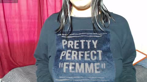 Snapshot of zoe_bronw chatting on December 2024 11:00:01 AM Zoe Bronw online show from December 2024 11:00:01 AM