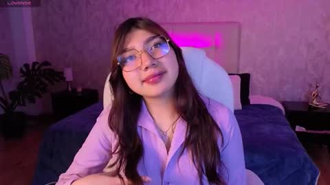 zoe  online show from October 2025 04:04:02 AM