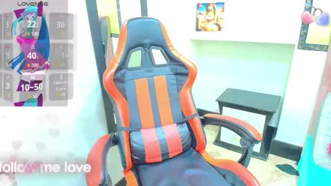 Z O E online show from September 2025 08:53:02 PM