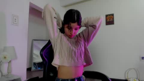 Snapshot of zoe_dear chatting on April 2026 10:12:02 PM zoe_dear online show from April 2026 10:12:02 PM