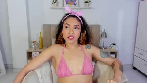 Zoe Gruber online show from July 2026 01:21:01 AM