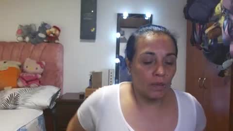 Snapshot of zoe_hotxxx chatting on July 2026 02:33:01 PM zoe hotxxx online show from July 2026 02:33:01 PM