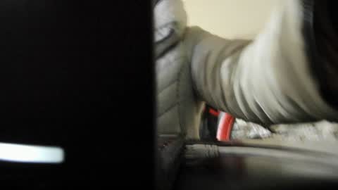 ZOE online show from February 2025 01:33:01 AM