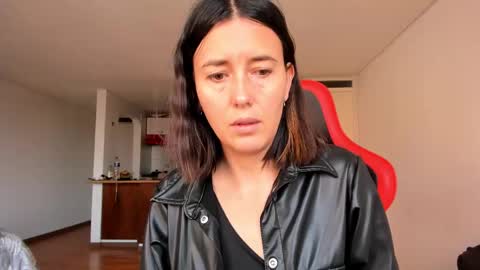 ZOE online show from February 2025 10:31:01 PM