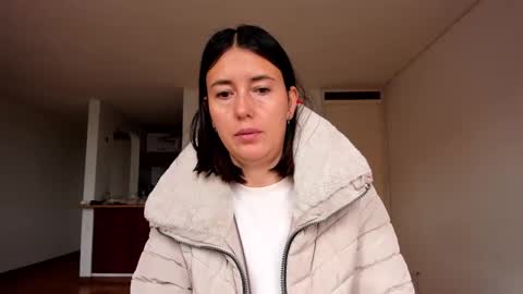 ZOE online show from March 2025 09:38:01 PM