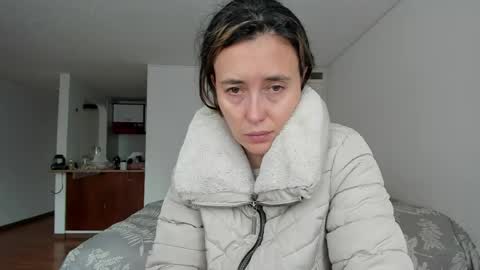 ZOE online show from April 2026 09:10:02 PM